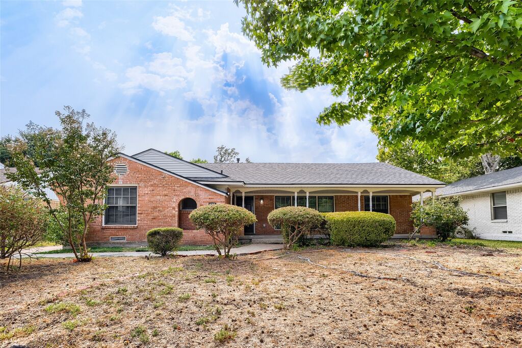 6225 Berryhill Street, Dallas, TX 75231 — photo 1