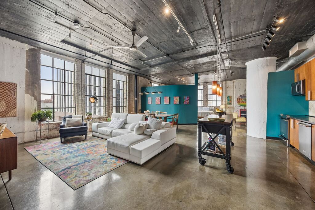 1122 Jackson Street 413, Dallas, TX 75202 — photo 1