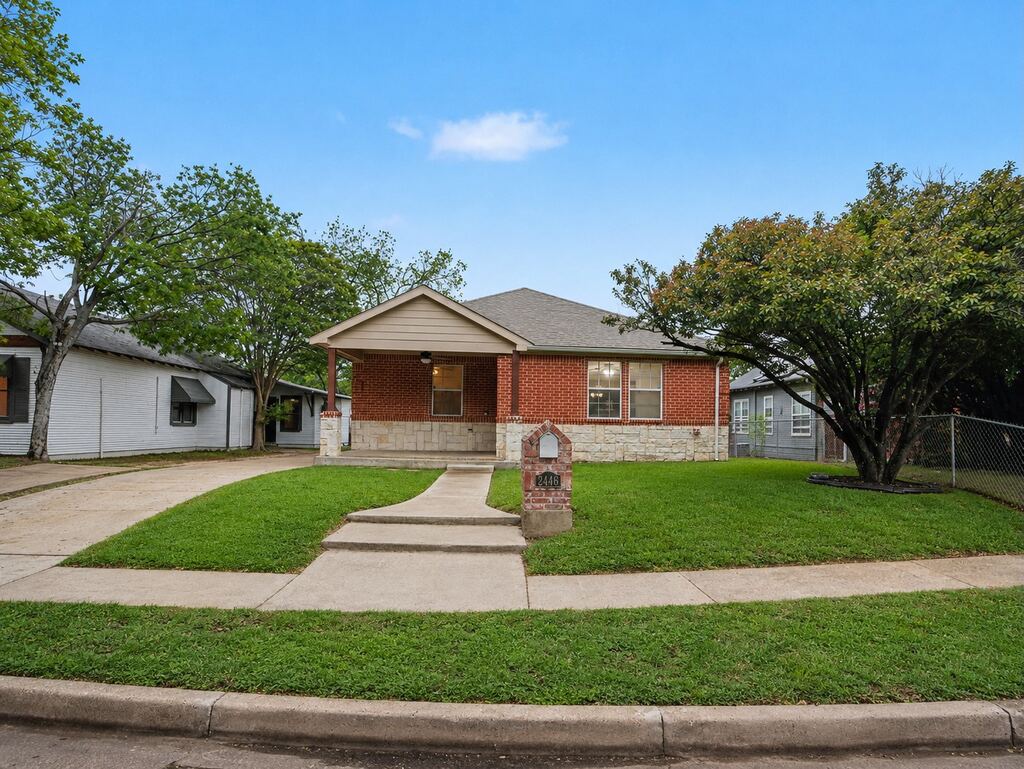 2446 Catherine Street, Dallas, TX 75211 — photo 1