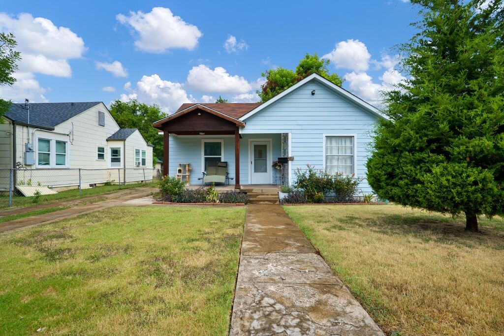 731 Dover Street, Dallas, TX 75216 — photo 1
