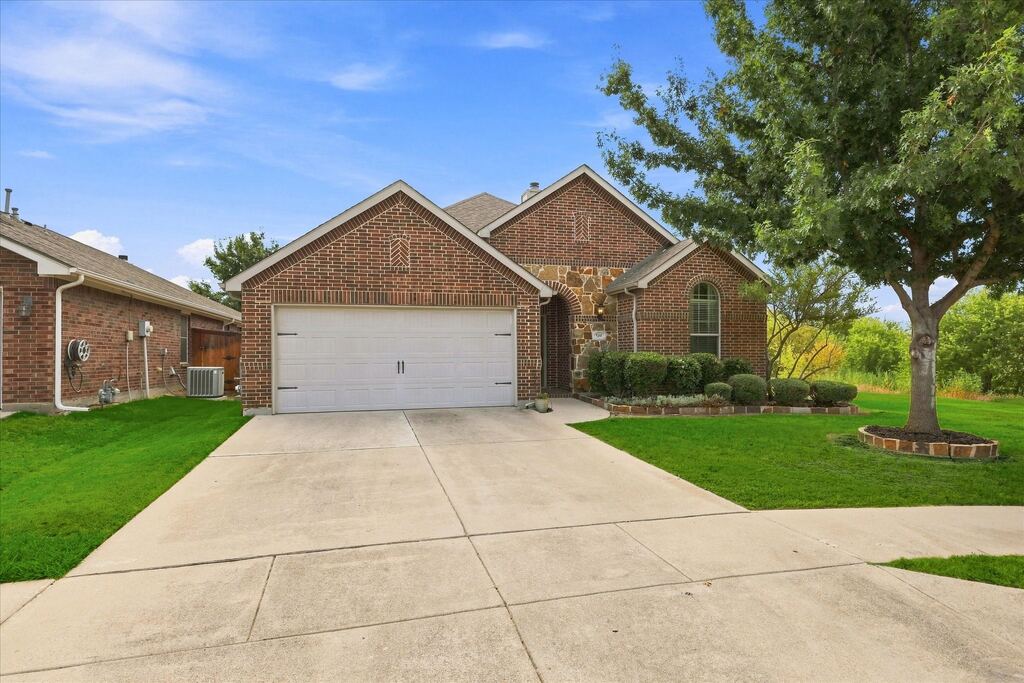 9200 Comanche Ridge Drive, Fort Worth, TX 76131 — photo 1