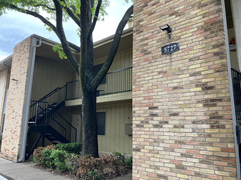 5727 Harvest Hill Road 1042, Dallas, TX 75230 — photo 1