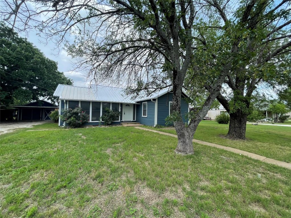 612 N Main Street, Graford, TX 76449 — photo 1