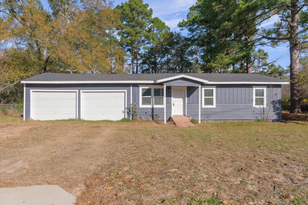 600 M L King Jr Boulevard, Athens, TX 75751 — photo 1