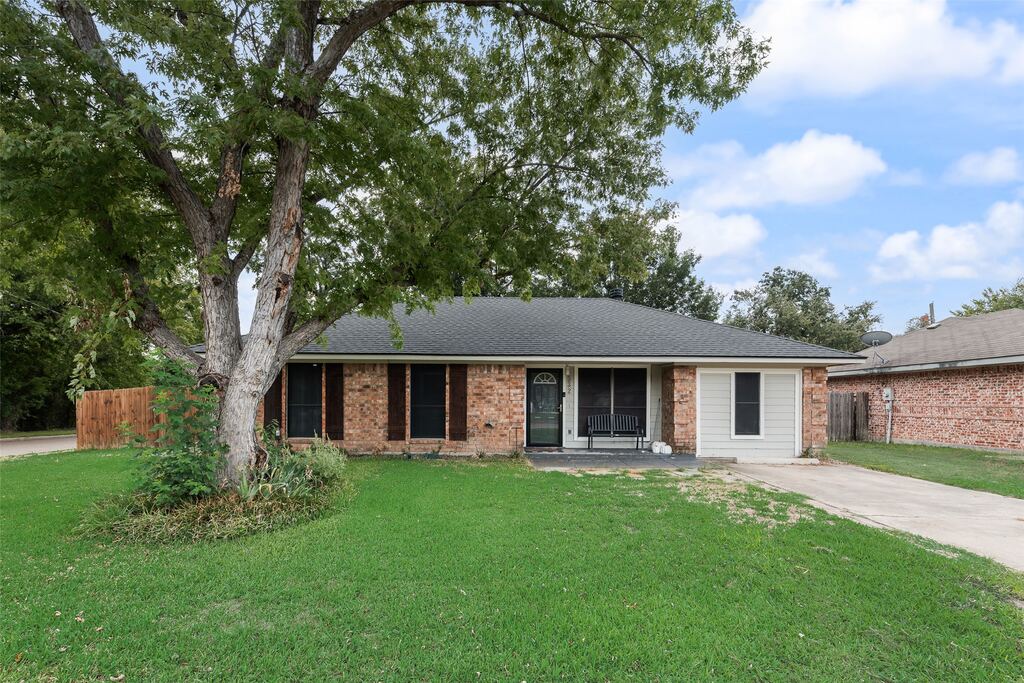 532 Mary Jane Lane, Seagoville, TX 75159 — photo 1