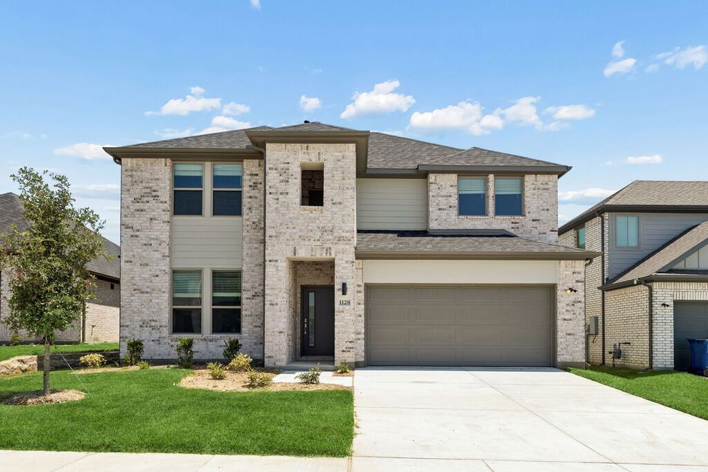 10613 Blakely Creek Road, Fort Worth, TX 76126 — photo 1