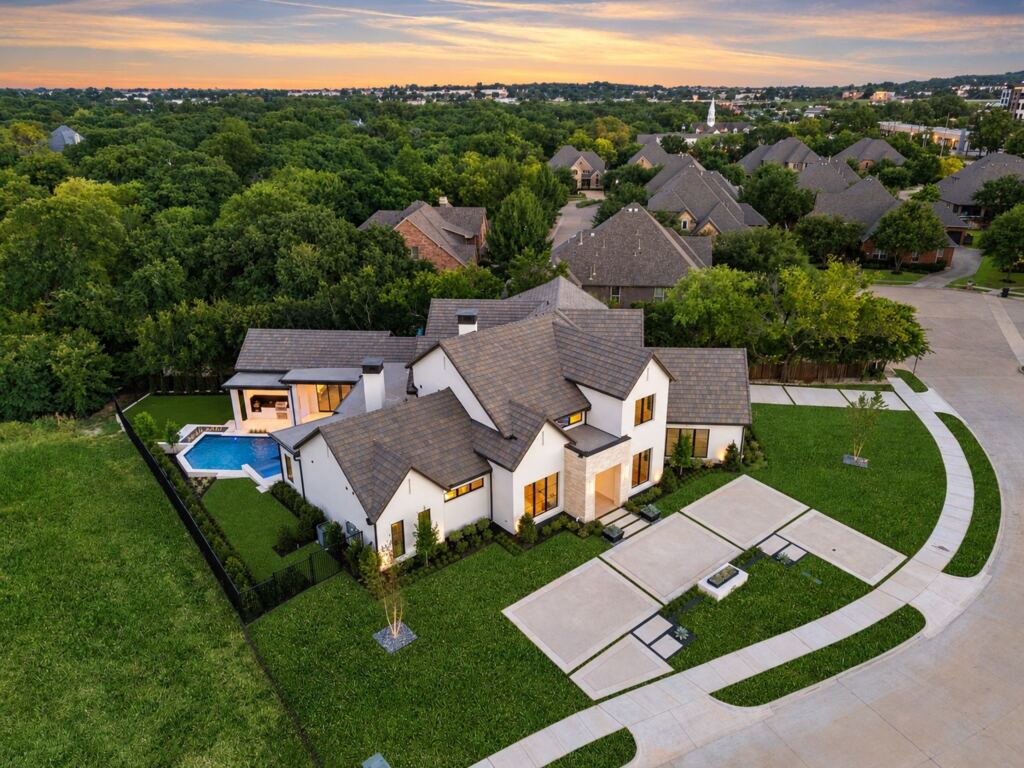 601 Pemberton Drive