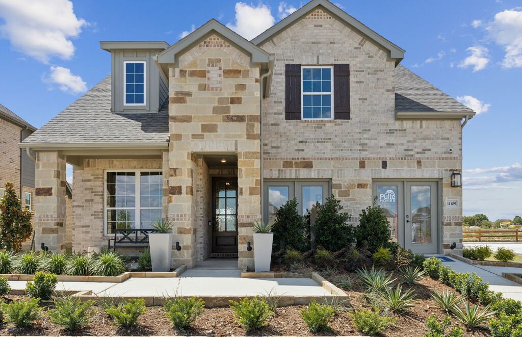 11109 Abbotsbury Road, Fort Worth, TX 76052 — photo 1