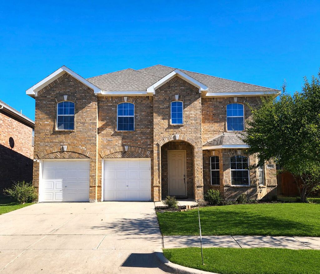 5513 Grenada Drive, Fort Worth, TX 76119 — photo 1