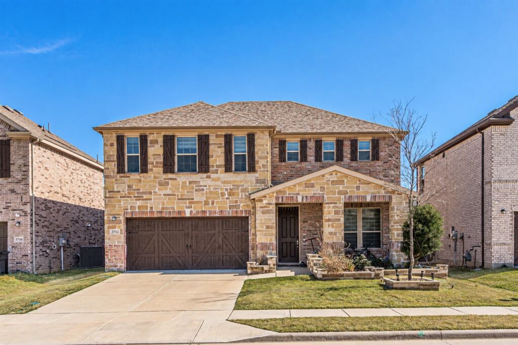 3712 Highland Bayou Drive