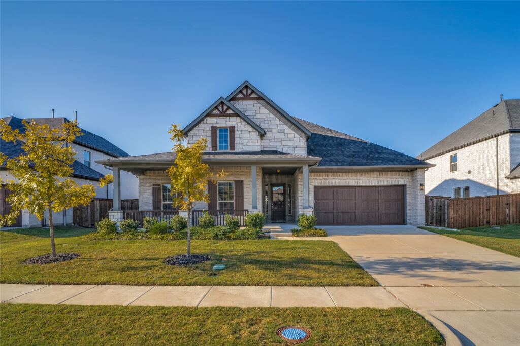1907 Sicilia Lane