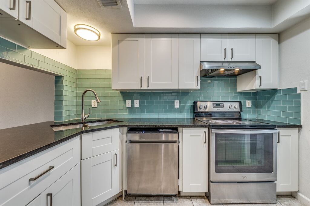 3635 Garden Brook Drive 17100, Farmers Branch, TX 75234 — photo 1
