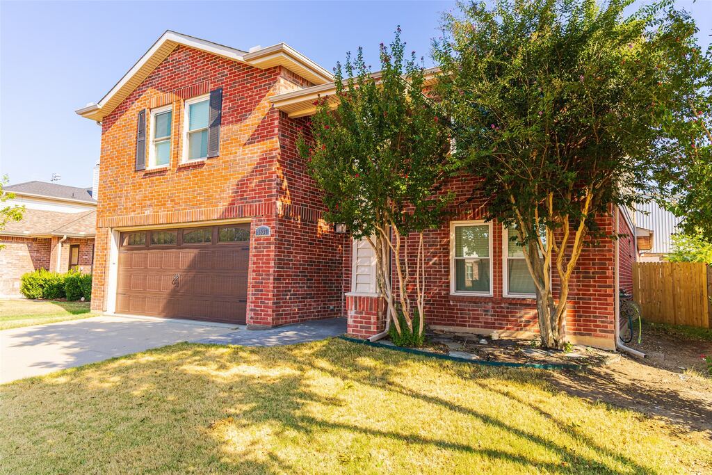 5537 Camarillo Drive, Fort Worth, TX 76244 — photo 1