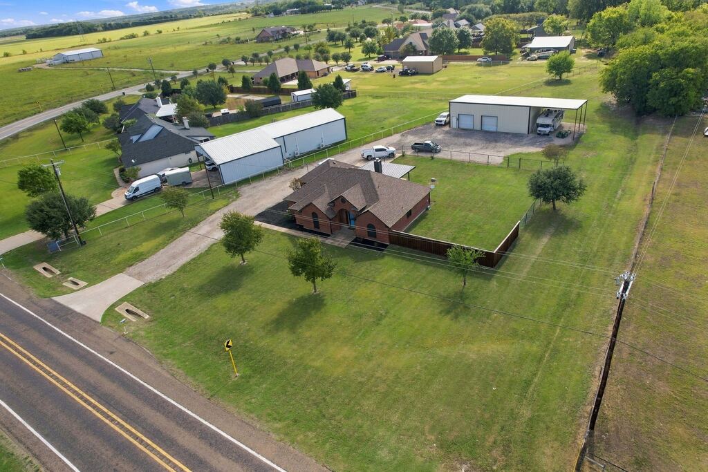 1206 W Fm 813, Palmer, TX 75152 — photo 1