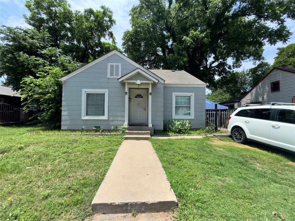 127 Blevins Street, Fort Worth, TX 76111 — photo 1