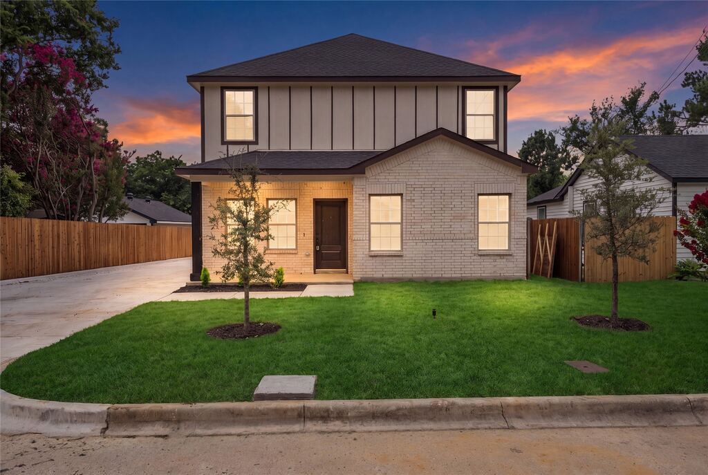 2416 Bird Street, Fort Worth, TX 76111 — photo 1