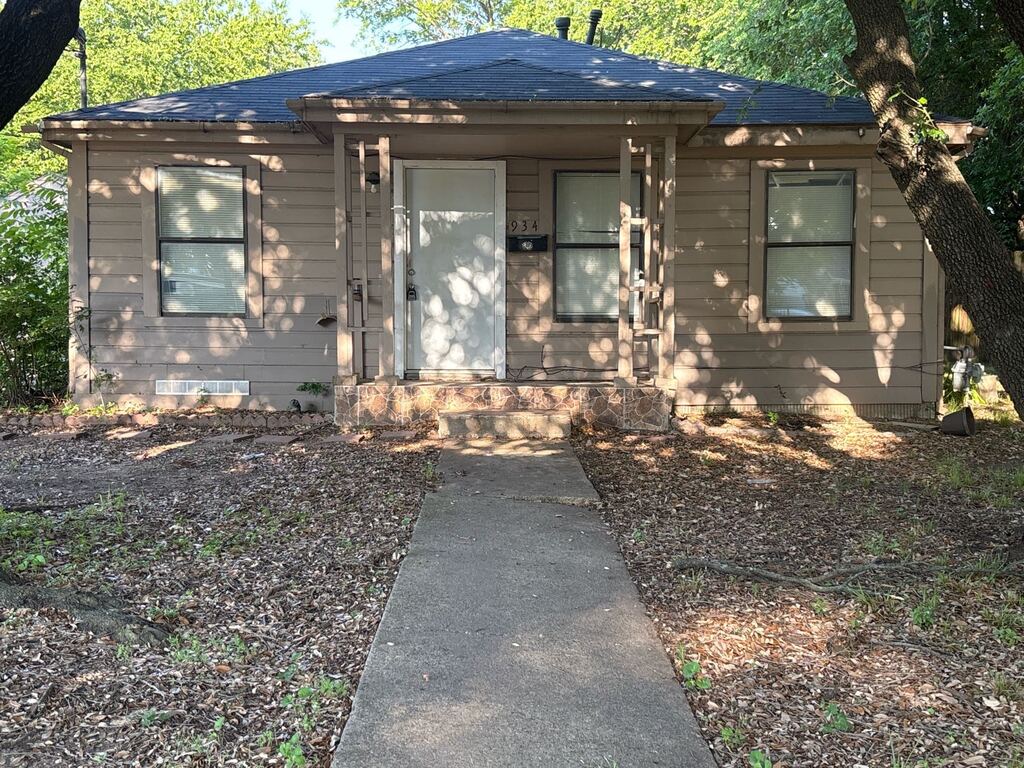 2934 Kirven Street, Dallas, TX 75227 — photo 1