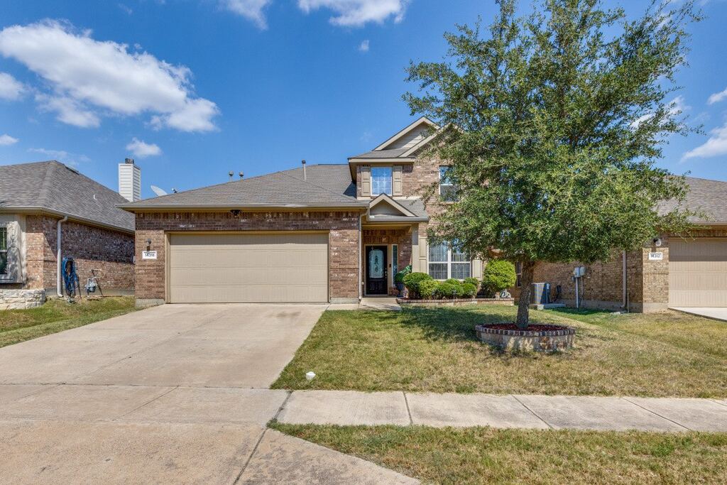 14316 Mariposa Lily Lane, Fort Worth, TX 76052 — photo 1