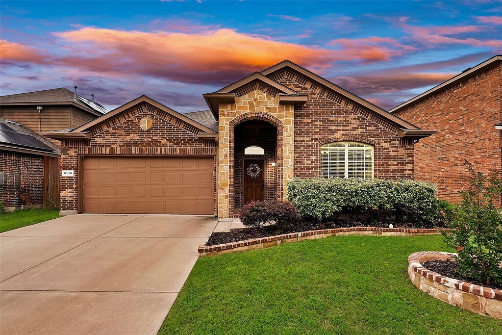 8116 Misty Water Drive, Fort Worth, TX 76131 — photo 1
