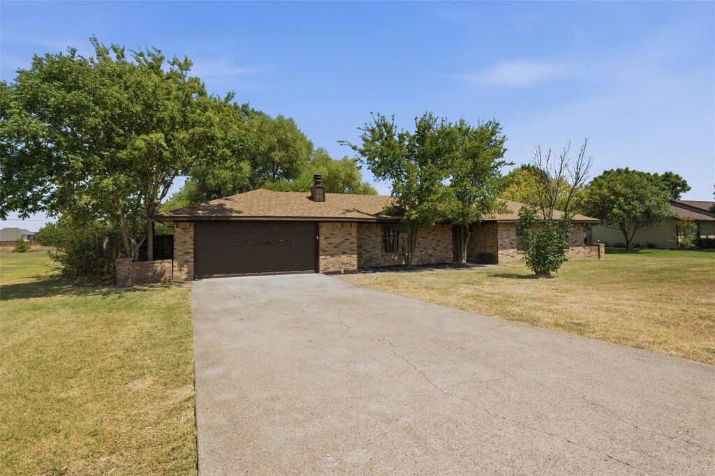 124 Prairie Creek Road, Red Oak, TX 75154 — photo 1