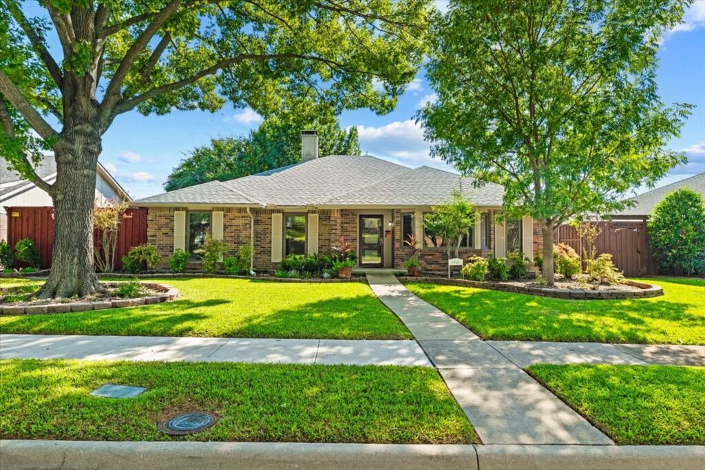 1508 Heidi Drive