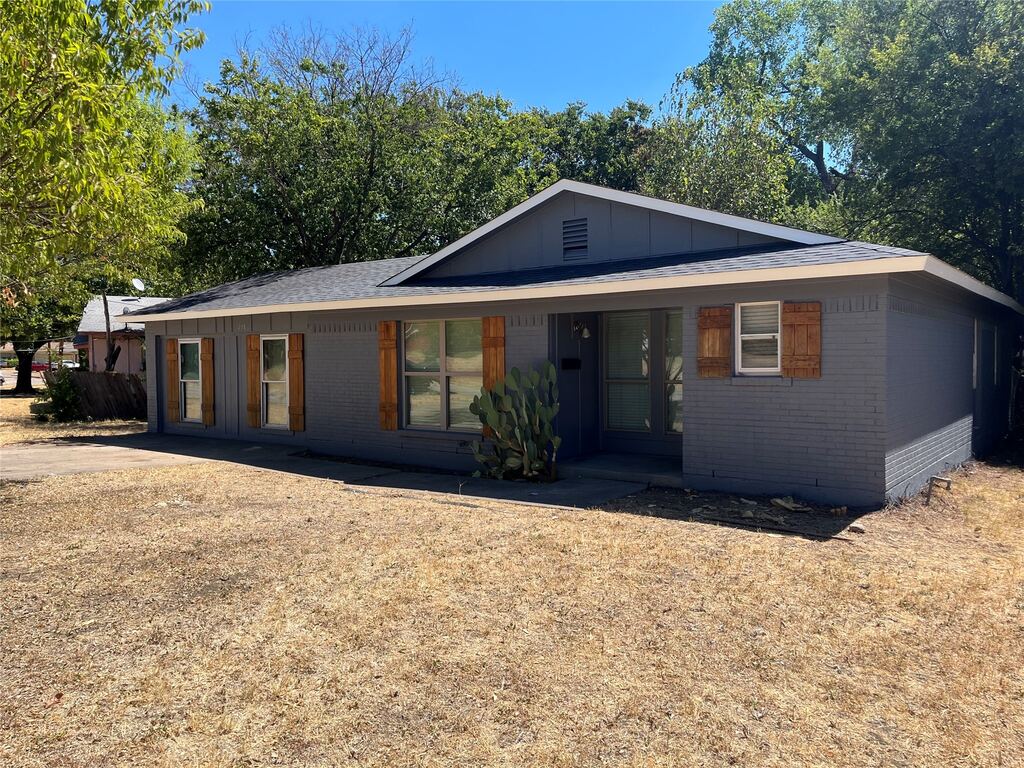 238 Glencairn Drive, Dallas, TX 75232 — photo 1