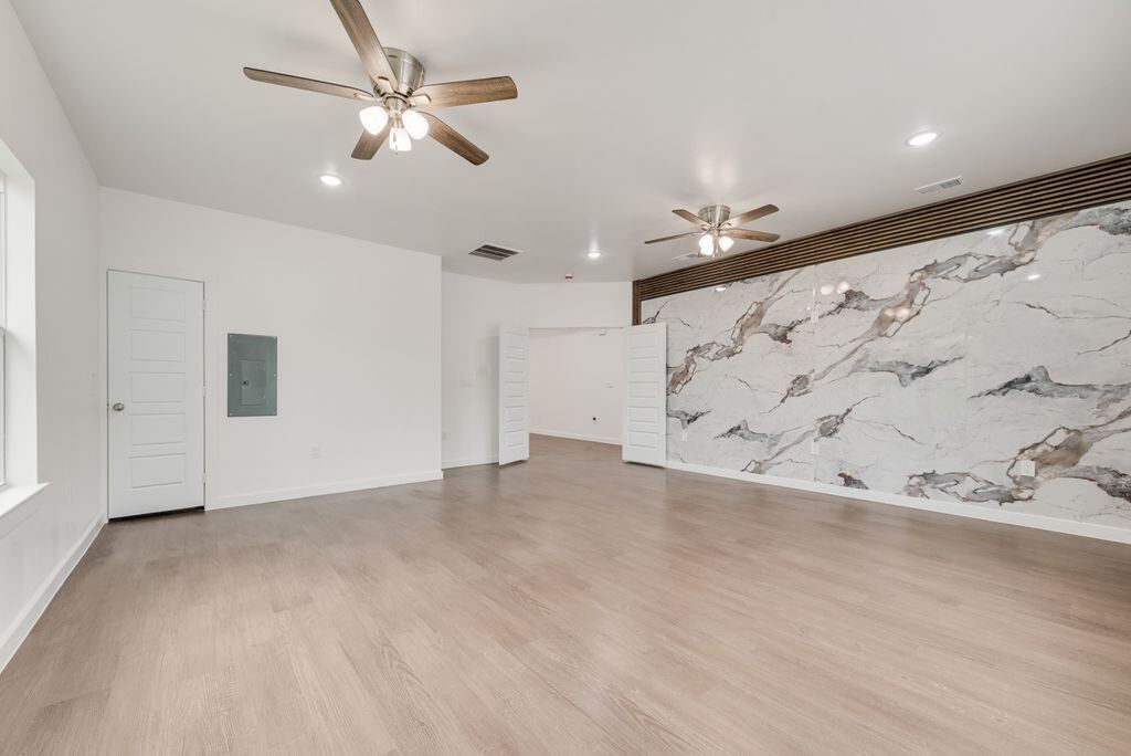2706 Lenway Street, Dallas, TX 75215 — photo 1