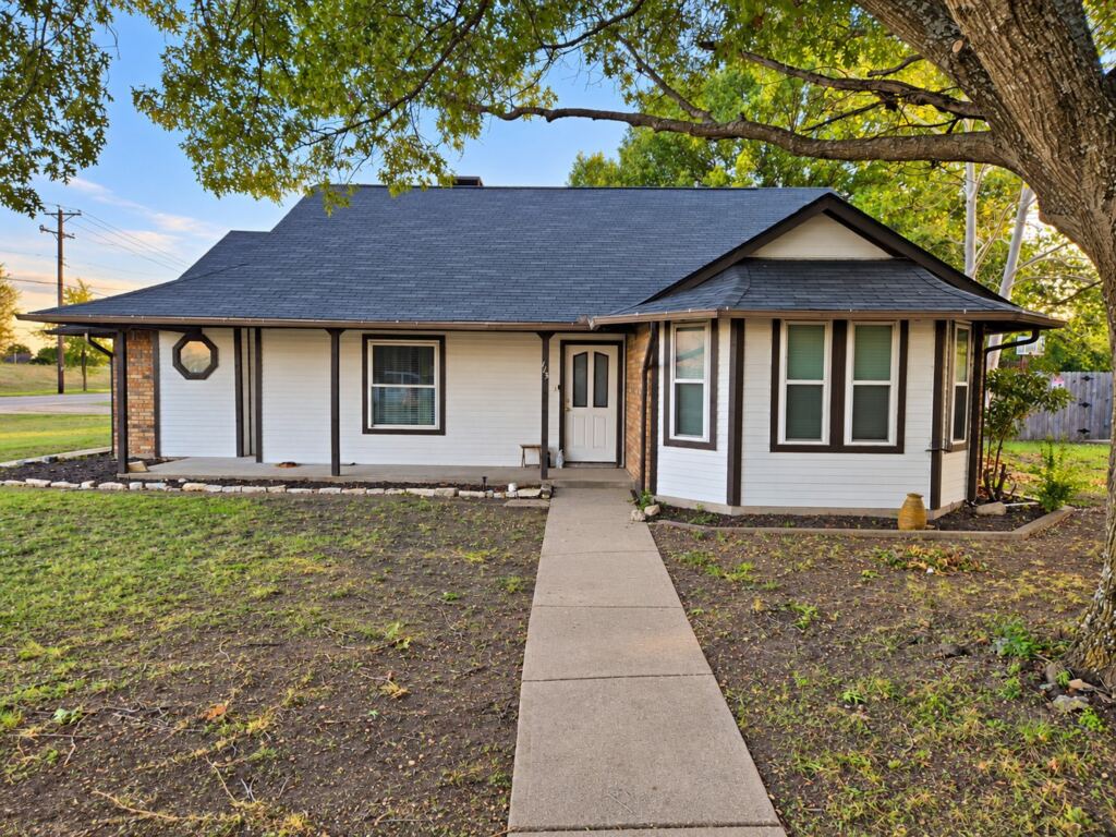 113 Dove Avenue, Red Oak, TX 75154 — photo 1