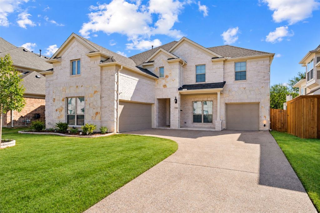 15504 Nimble Trail, Fort Worth, TX 76262 — photo 1