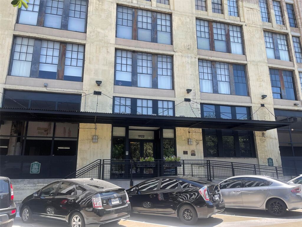 1122 Jackson Street 217, Dallas, TX 75202 — photo 1