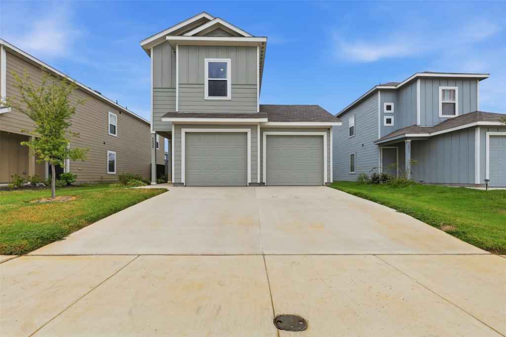 1429 Teak Lane, Fort Worth, TX 76140 — photo 1