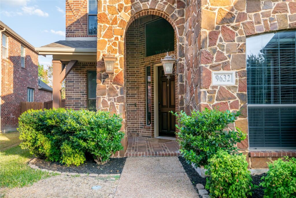 9632 Ben Hogan Lane