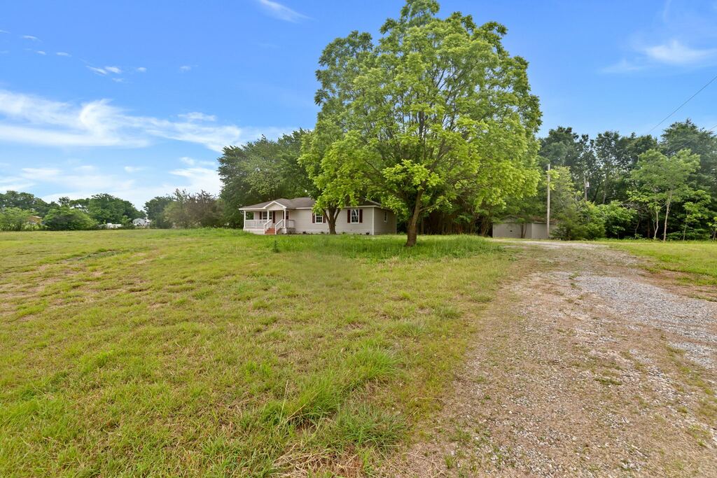 268 Tweedy Bird Lane, Whitewright, TX 75491 — photo 1