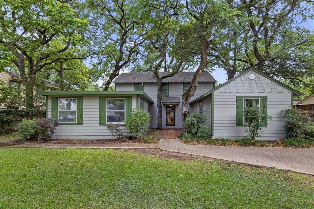 401 N Bailey Avenue, Fort Worth, TX 76107 — photo 1