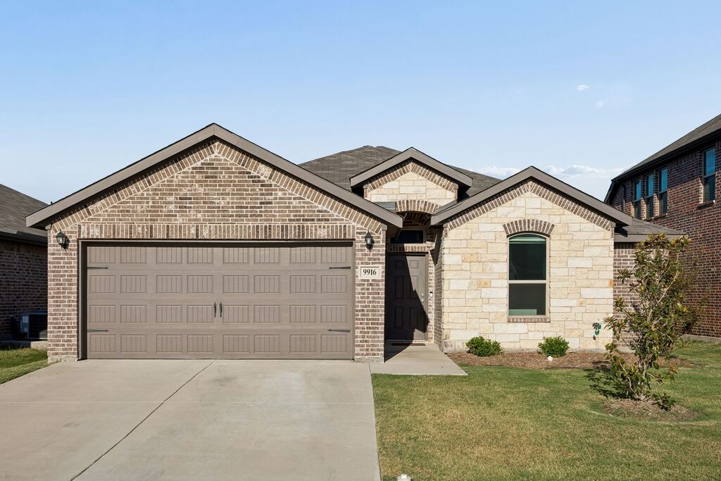 9916 Ginkgo Lane, Fort Worth, TX 76036 — photo 1