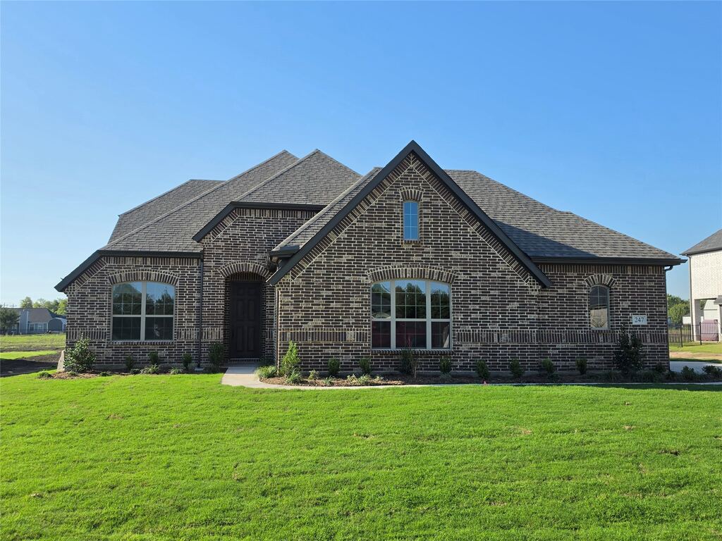 247 Redwood Circle, Trenton, TX 75490 — photo 1