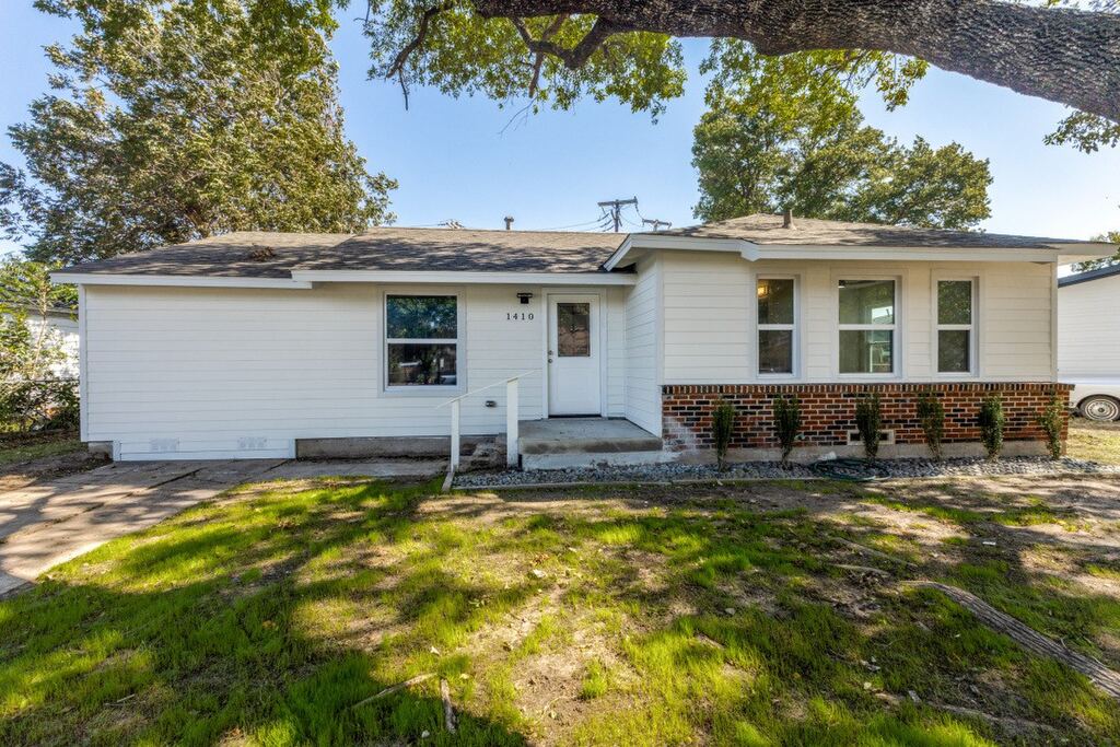 1410 Prichard Lane, Dallas, TX 75217 — photo 1