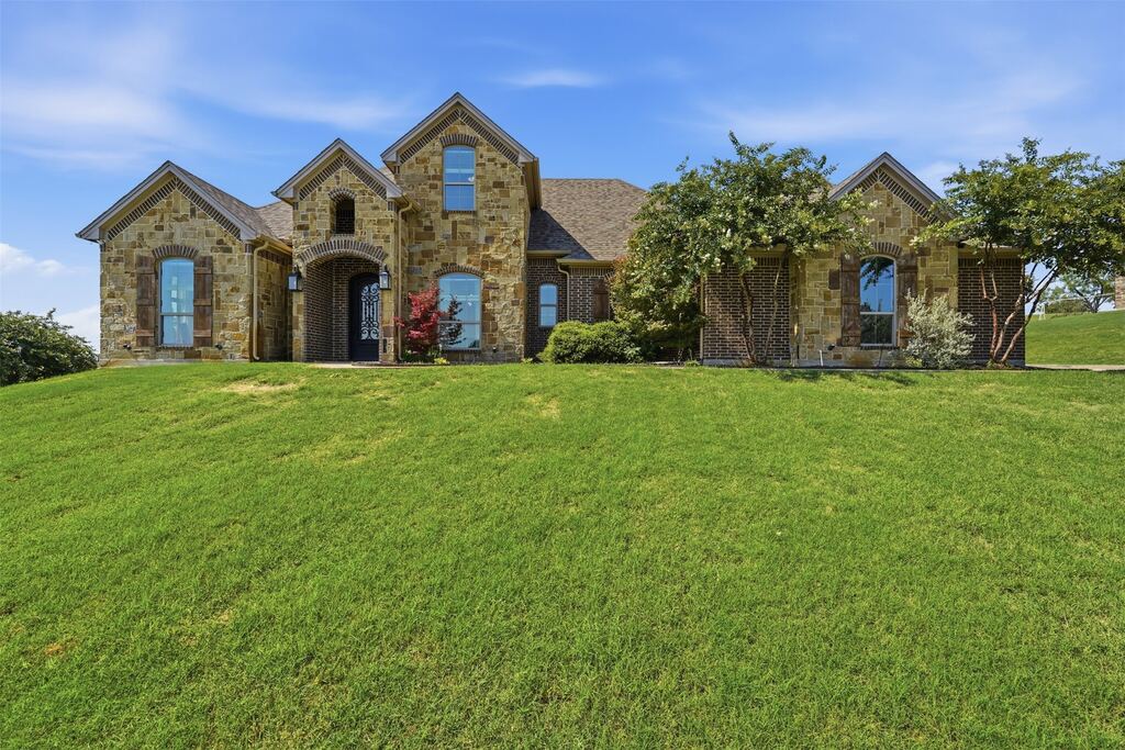 12409 Bella Vino Drive, Fort Worth, TX 76126 — photo 1