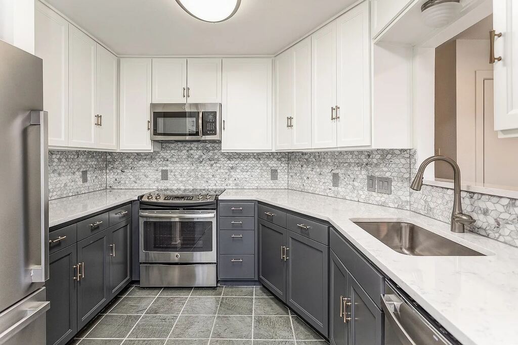 2633 Mccart Avenue, Fort Worth, TX 76110 — photo 1