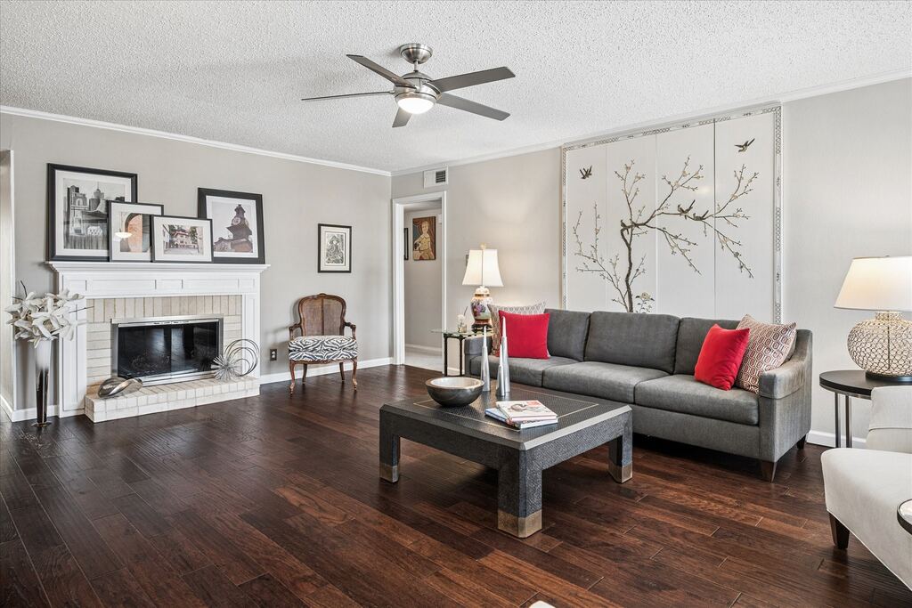 15915 Archwood Lane 2003, Dallas, TX 75248 — photo 1