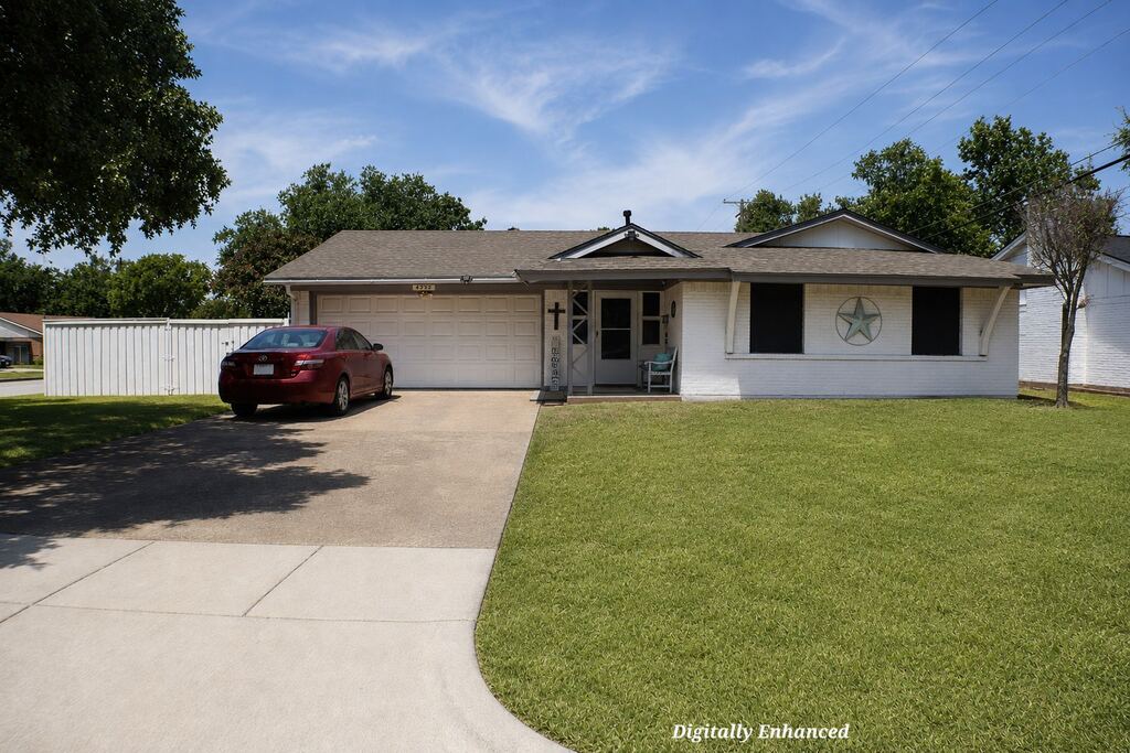 4732 Darla Drive, Fort Worth, TX 76132 — photo 1