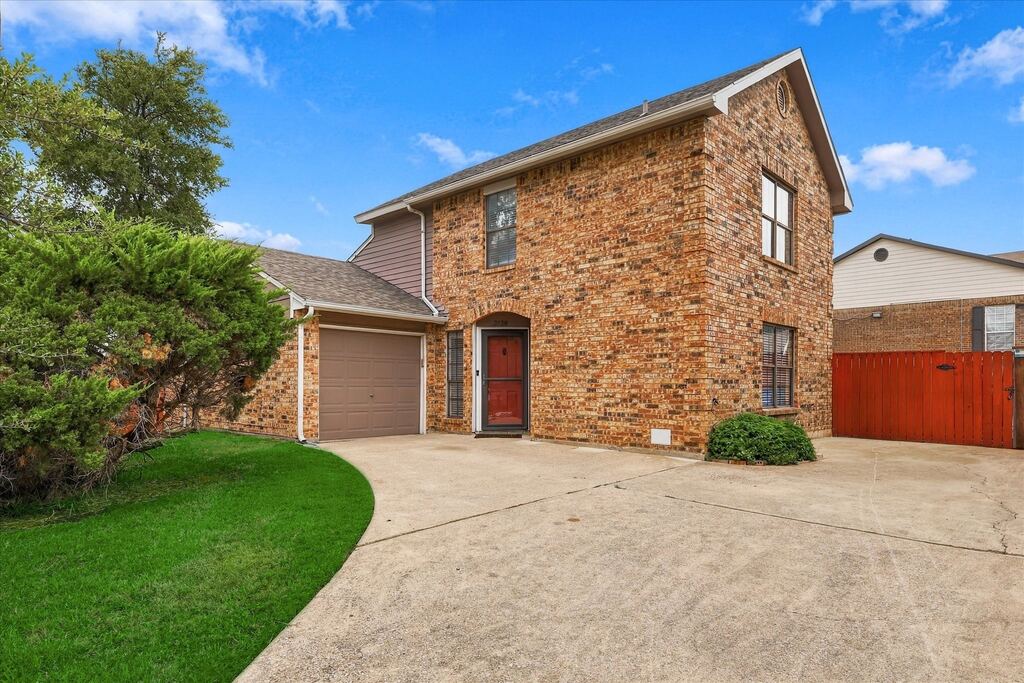 3136 Harbinger Lane, Dallas, TX 75287 — photo 1