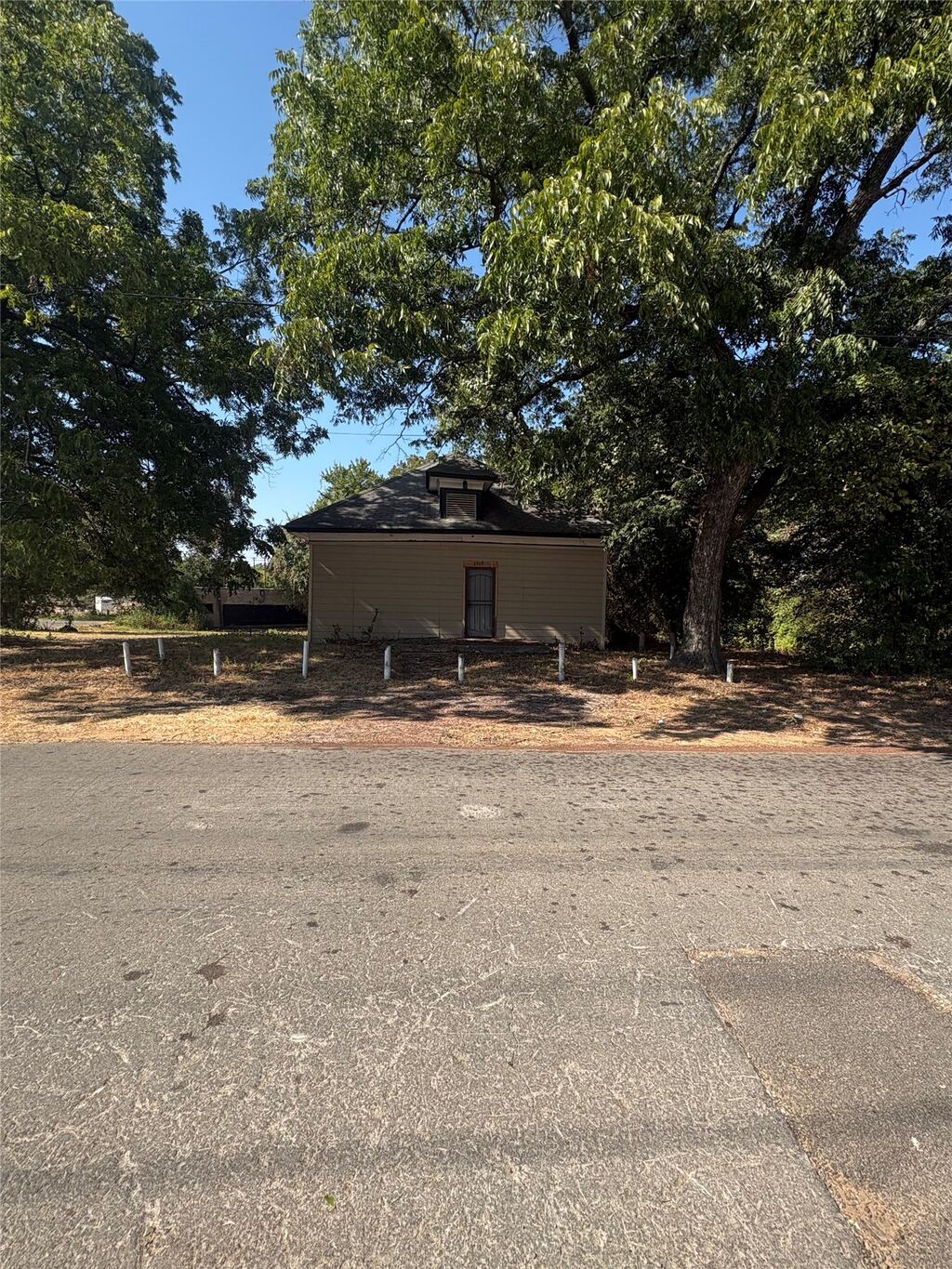 3519 Parnell Street, Dallas, TX 75215 — photo 1