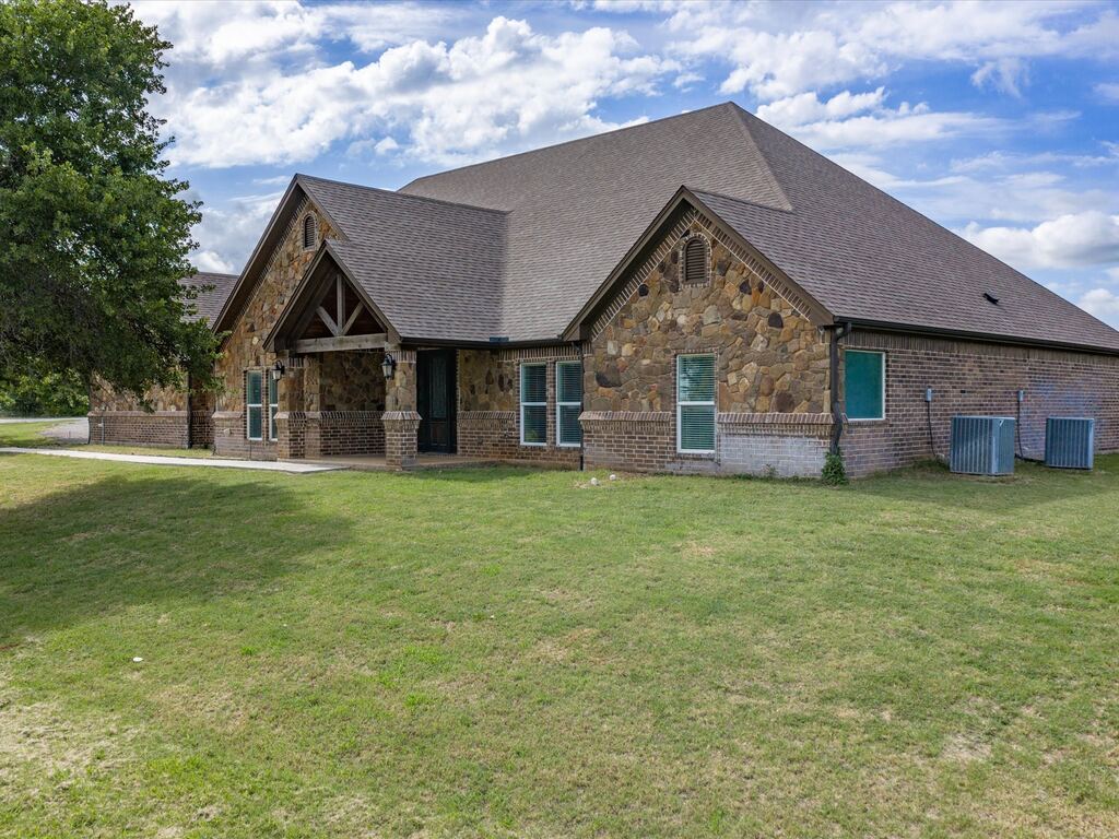 910 County Road 1111, Decatur, TX 76234 — photo 1