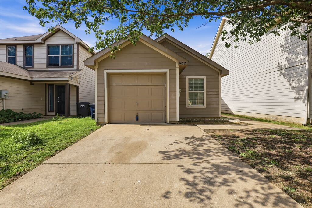 1452 Pine Lane, Fort Worth, TX 76140 — photo 1