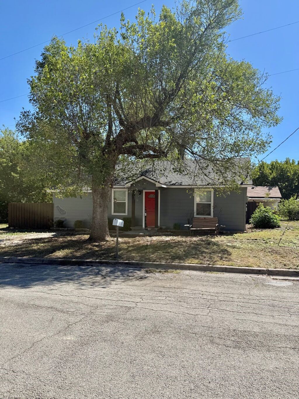 505 Cummins Street, Bowie, TX 76230 — photo 1