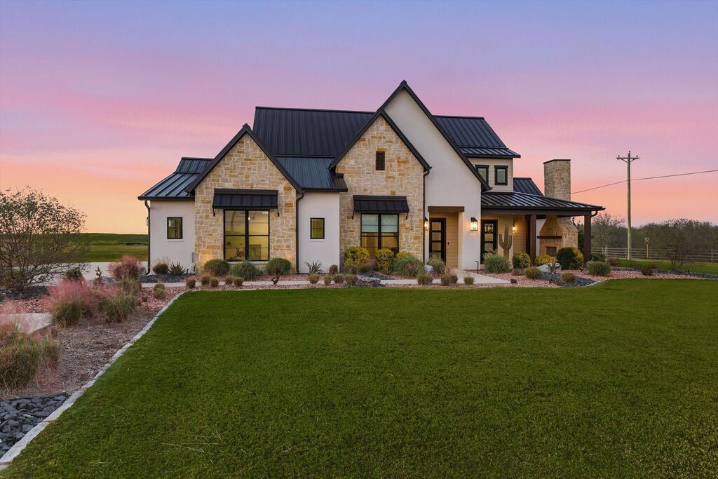122 Ozro Road, Maypearl, TX 76084 — photo 1
