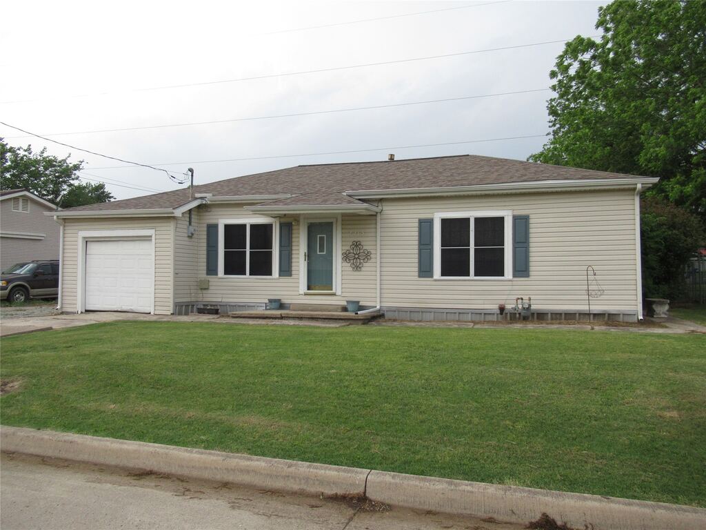 2213 Greenville Street, Caddo Mills, TX 75135 — photo 1