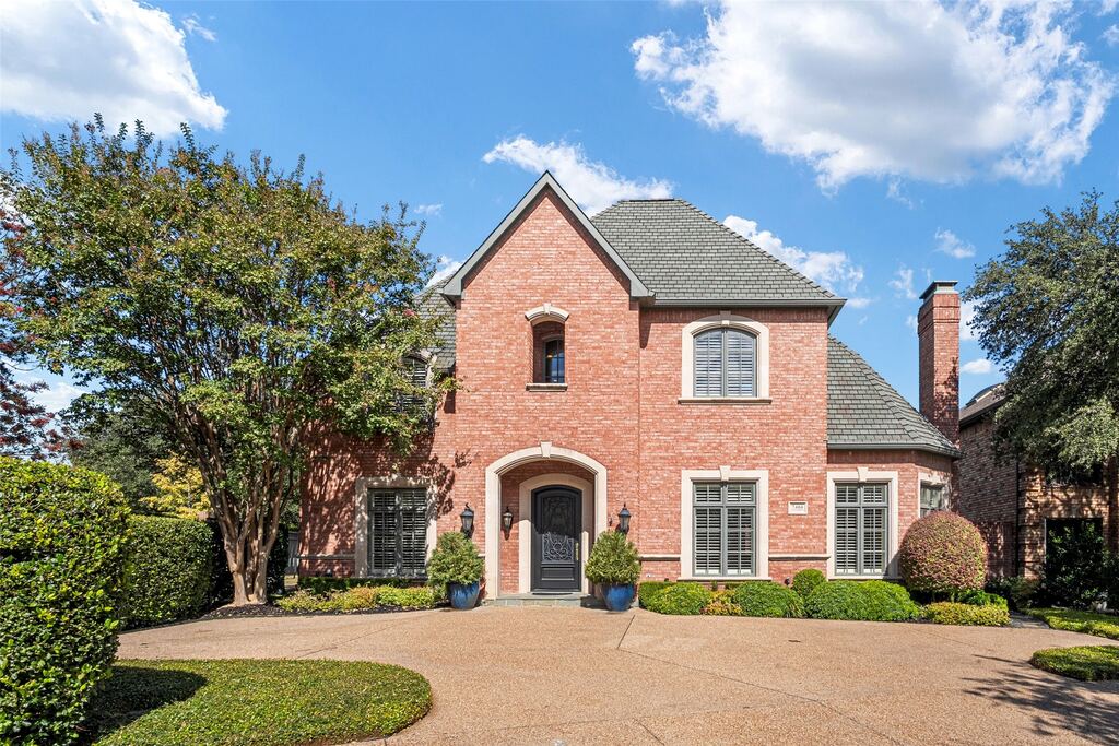 7404 Glen Albens Circle