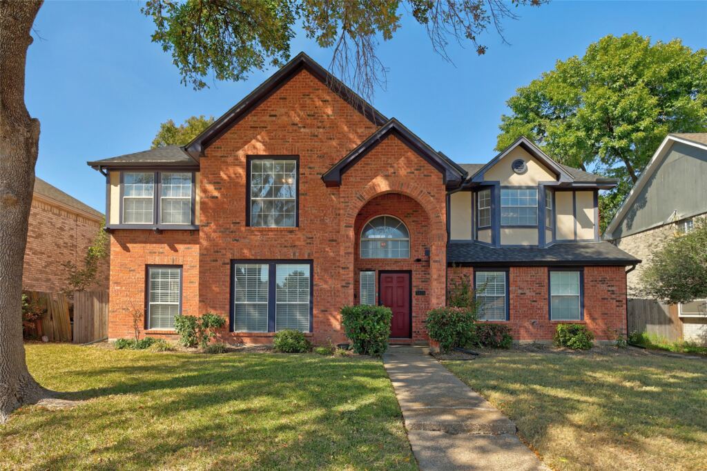 3421 Locust Street
